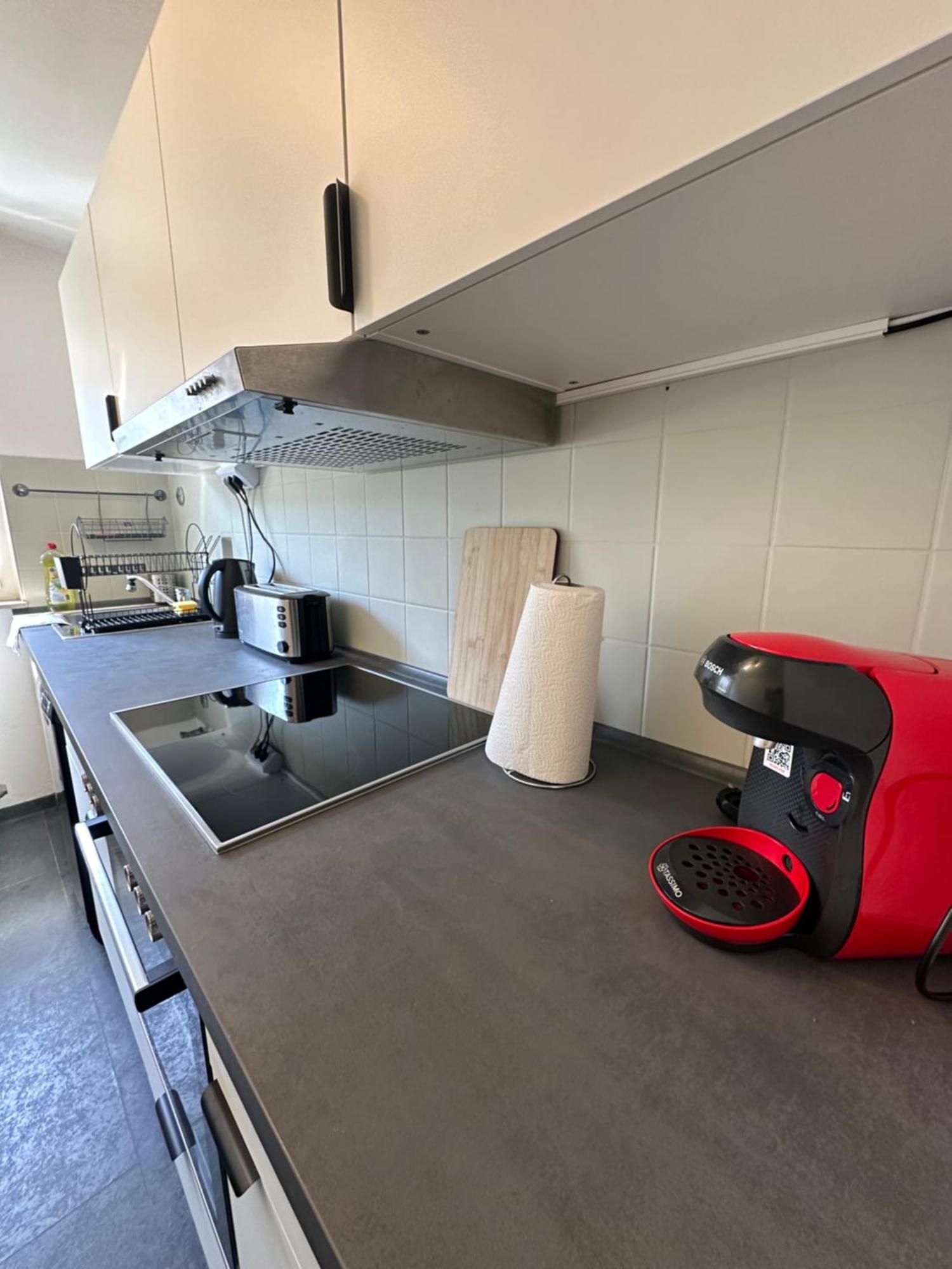 Appartement Renovated Flat - Prime Location Near Marienplatz à Stuttgart Extérieur photo